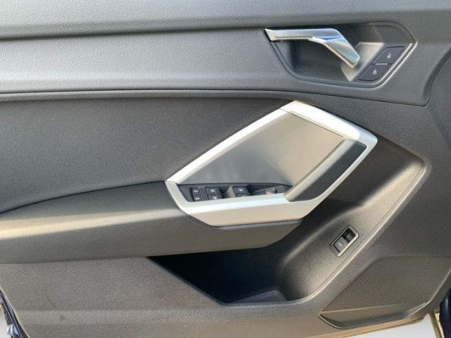 Audi Q3 35 TDI S-Tronic