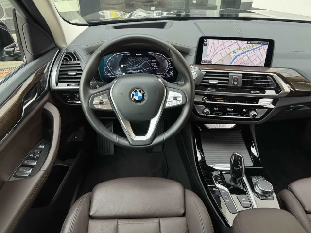 BMW X3 xDrive30e