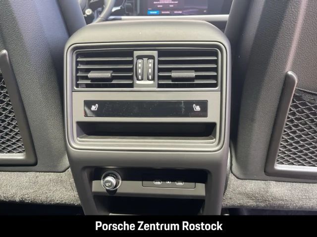 Porsche Cayenne BOSE Luftfederung LED-Matrix