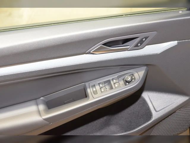 Volkswagen Golf DSG Golf VIII IQ.Drive Variant