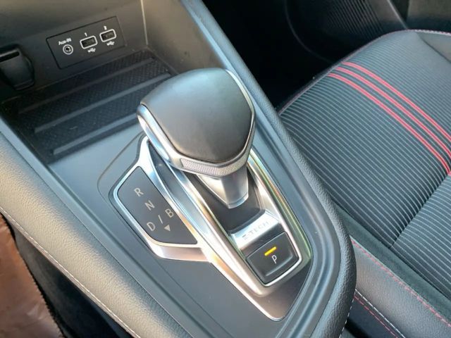 Renault Captur E-Tech RS