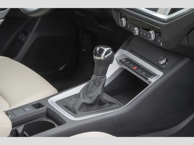 Audi Q3 45 TFSI Hybride S-Line