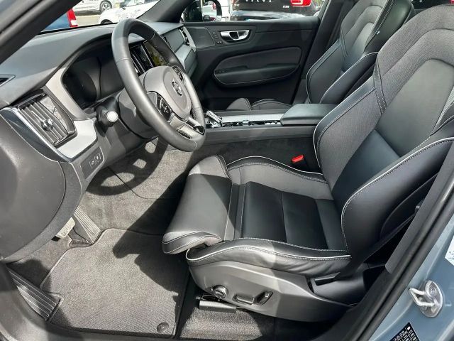 Volvo XC60 AWD Plus T6