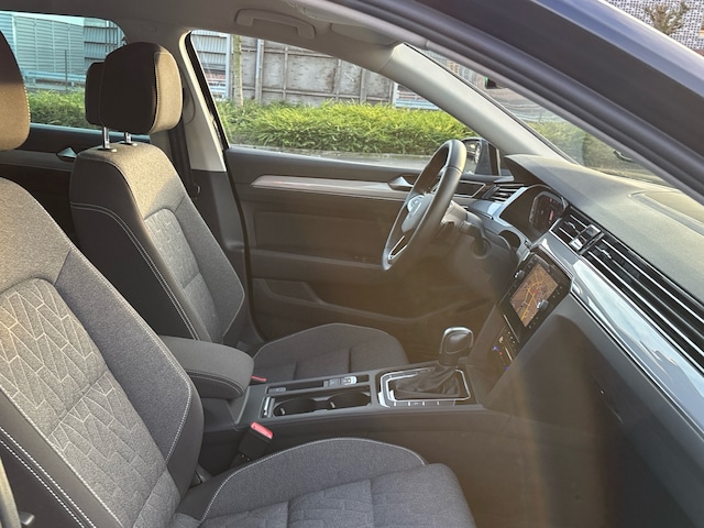 Volkswagen Passat 1.5 TSI DSG Variant