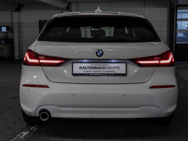 BMW 118 118i Advantage pakket Sedan