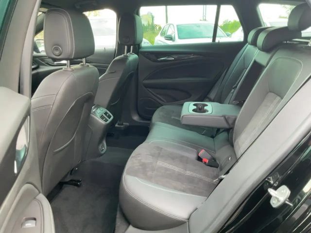 Opel Insignia 2.0 CDTI Sports Tourer Ultimate