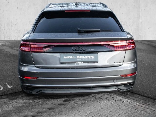 Audi Q8 55 TFSI Hybride Quattro