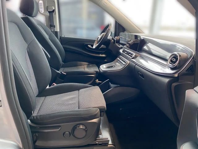 Mercedes-Benz V 220 Limousine Lang Style