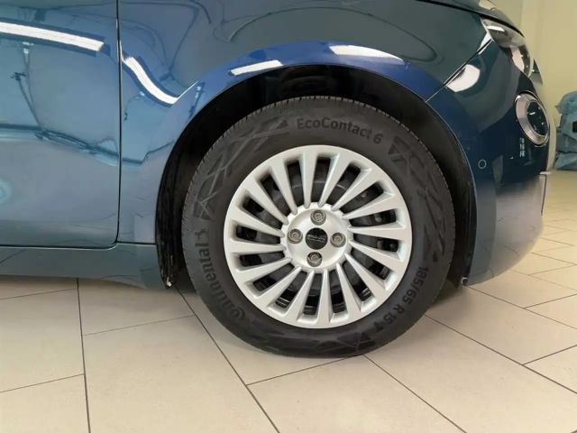 Fiat 500e Neuer 500 Rückfahrkamera PDC Sitzheizung Keyless