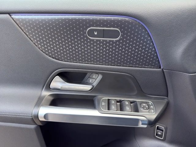 Mercedes-Benz EQB 250