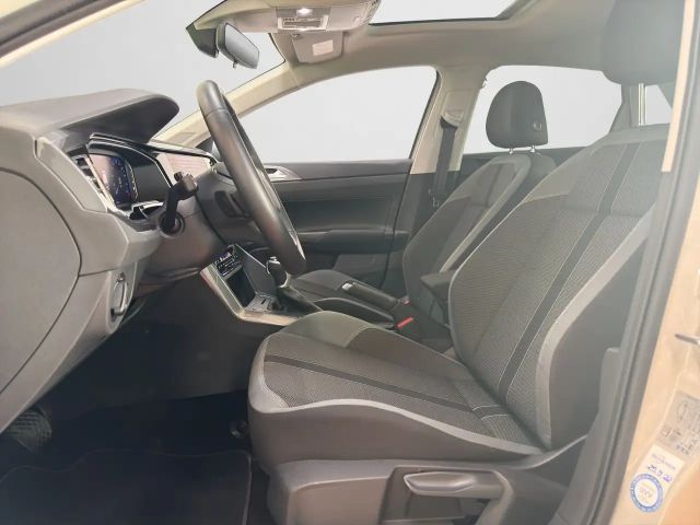 Volkswagen Polo 1.0 TSI DSG Style