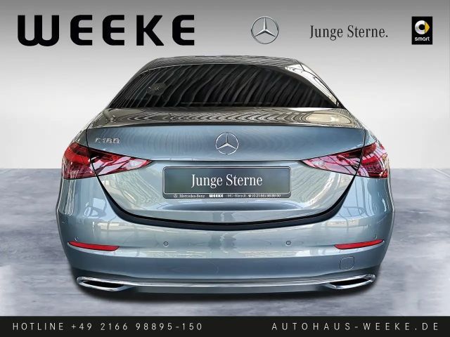 Mercedes-Benz C 180 AVANTGARDE Sedan