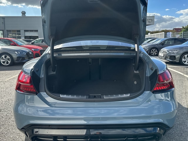 Audi RS e-tron GT Quattro