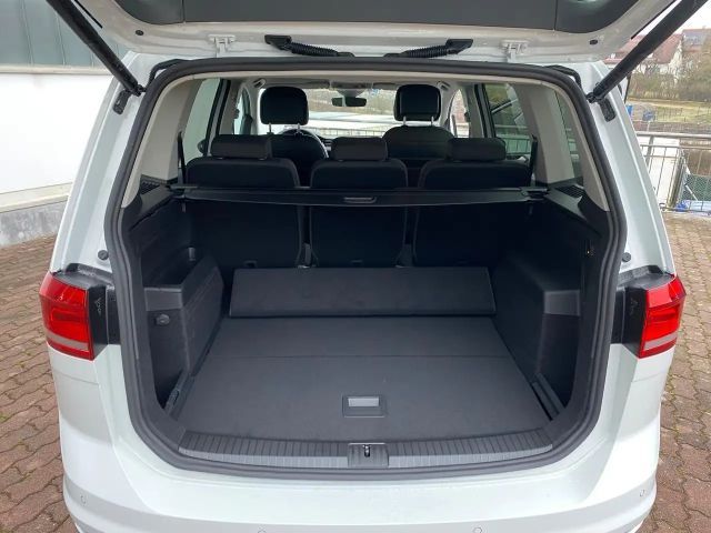 Volkswagen Touran DSG