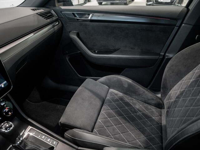 Skoda Superb 1.4 TSI Combi iV