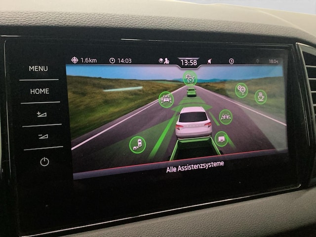 Skoda Karoq 2.0 TSI 4x4 Sportline