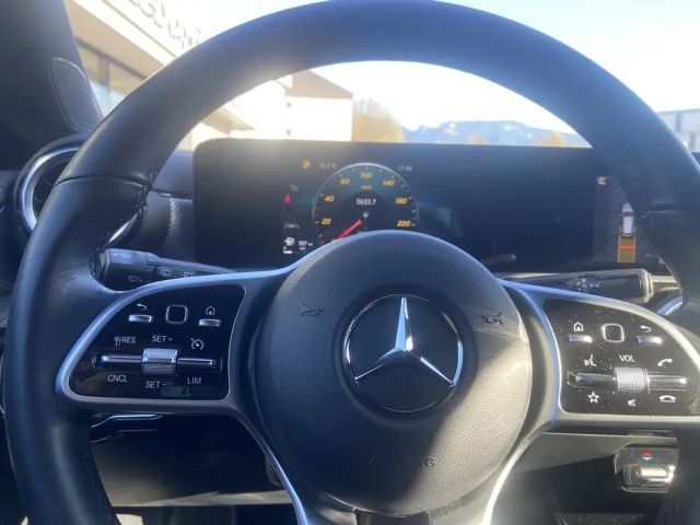 Mercedes-Benz CLA 200 CLA 200 d