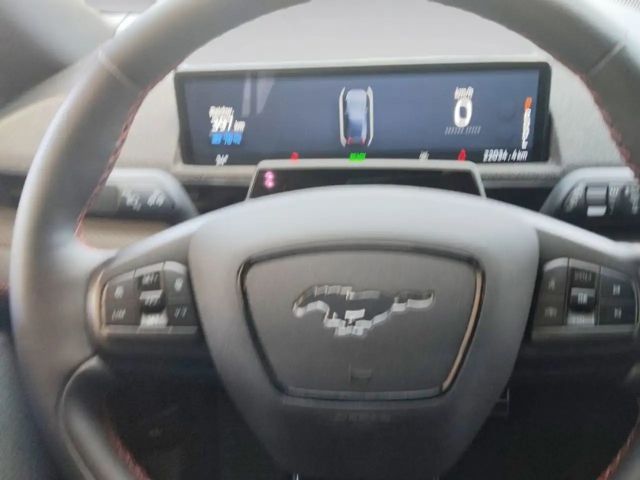 Ford Mustang Mach-E AWD Extended range