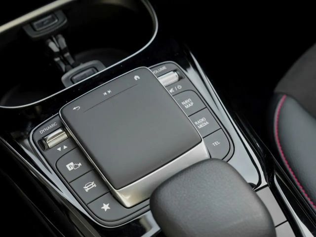 Mercedes-Benz A 35 AMG 4MATIC AMG Line