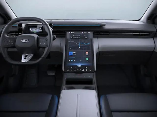 Ford Capri Extended range Premium RWD