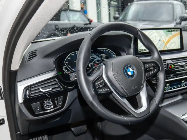 BMW 530 530e Touring