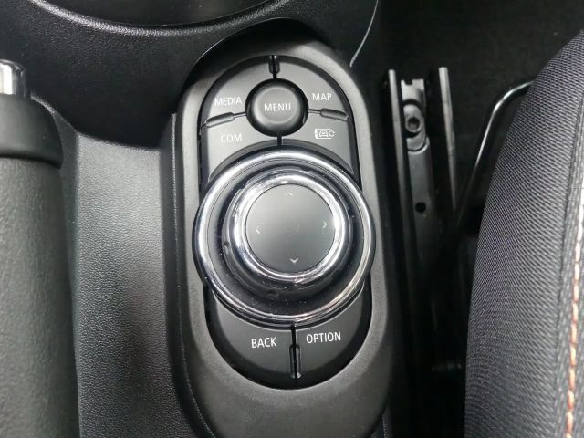 MINI Cooper Essential First