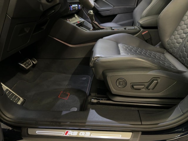 Audi RS Q3 Quattro S-Tronic