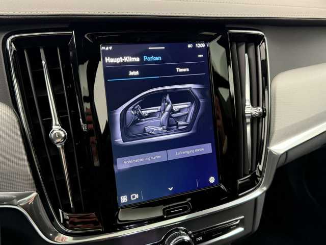 Volvo V90 AWD Dark Plus Recharge T6