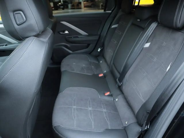 Opel Astra 1.2 Turbo Sports Tourer Ultimate