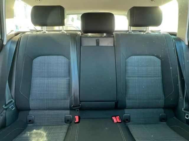 Volkswagen Passat Business DSG Variant