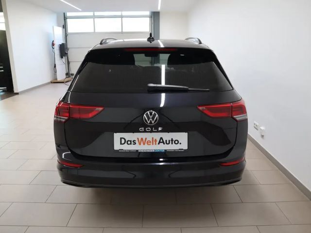 Volkswagen Golf Life Variant