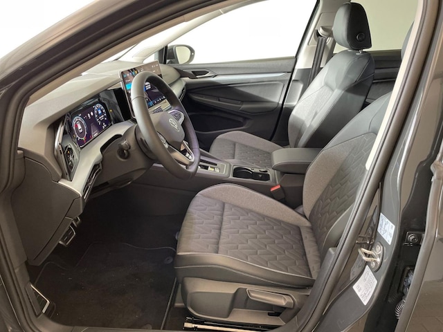 Volkswagen Golf 1.5 eTSI DSG Golf VIII