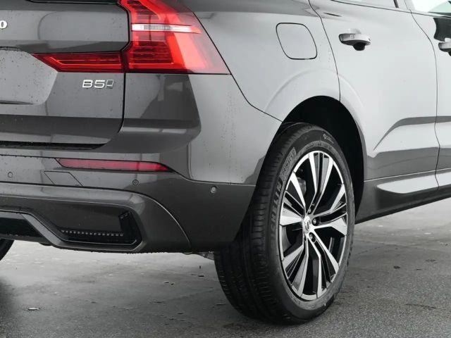 Volvo XC60 AWD Dark Plus