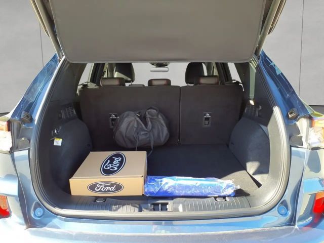 Ford Kuga Plug in Hybrid ST Line X