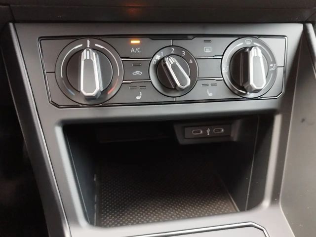 Volkswagen Polo 4Me TSI