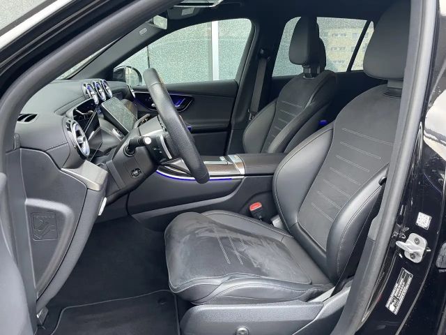 Mercedes-Benz GLC 200 4MATIC AMG Line