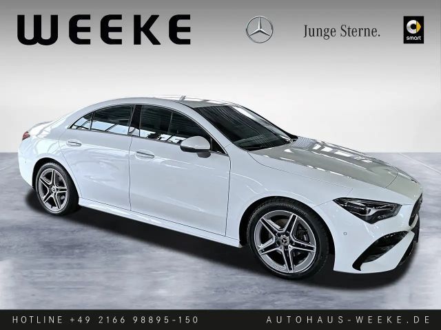 Mercedes-Benz CLA 180 AMG Line Coupé