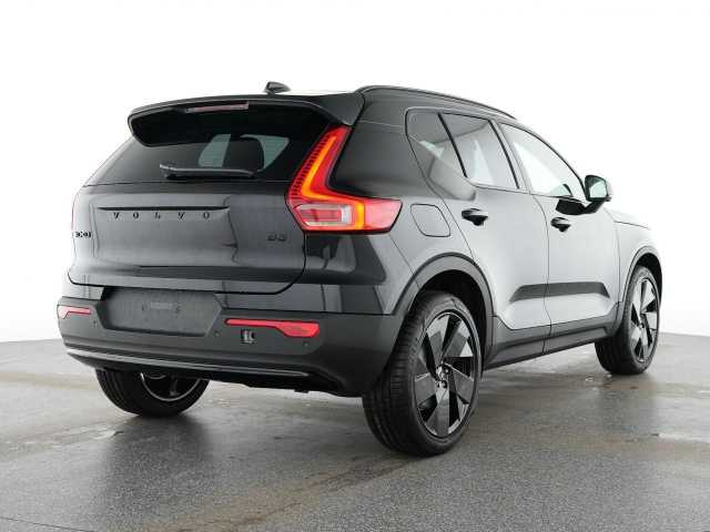 Volvo XC40 Plus