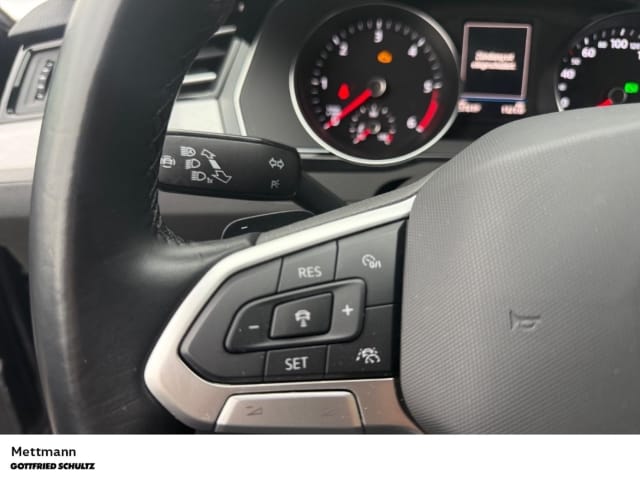 Volkswagen Passat 2.0 TDI Business DSG Variant