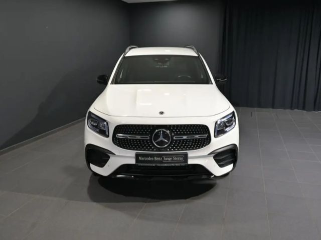 Mercedes-Benz GLB 200 AMG Line