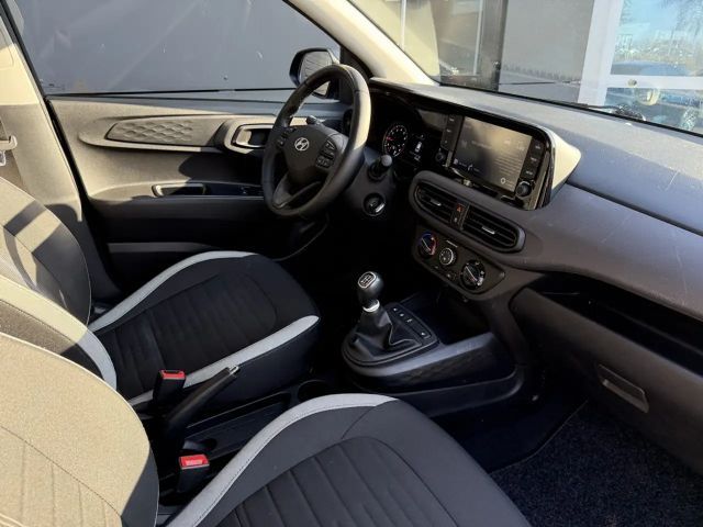 Hyundai i10 1.0
