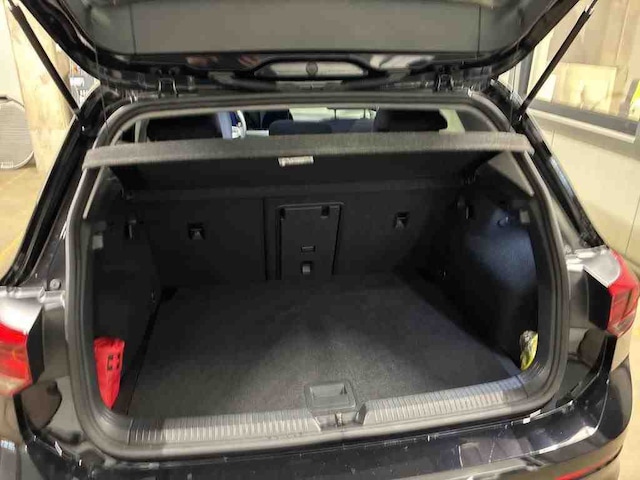 Volkswagen Golf 1.5 TSI Golf VIII Life