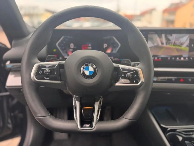 BMW 520 520d M-Sport Touring