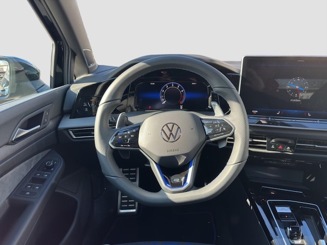 Volkswagen Golf 2.0 TSI DSG Golf VIII