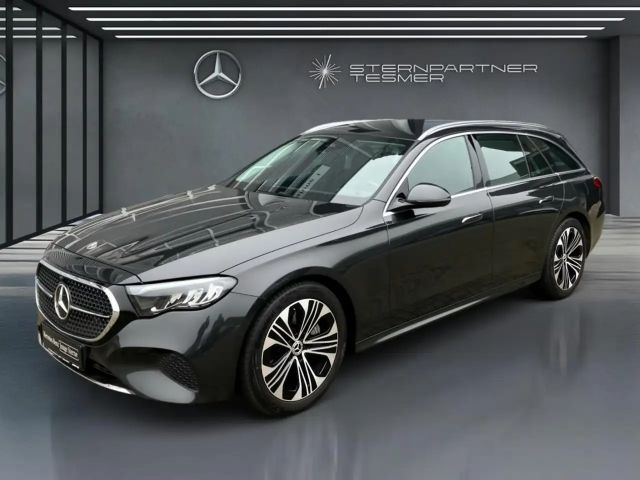 Mercedes-Benz E 300 AVANTGARDE Estate