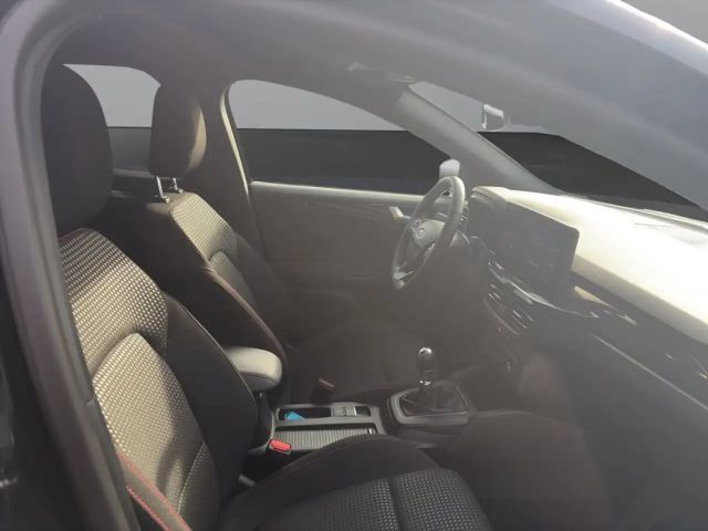 Ford Focus EcoBoost ST Line Wagon