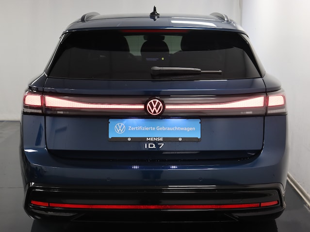 Volkswagen ID.7 Tourer
