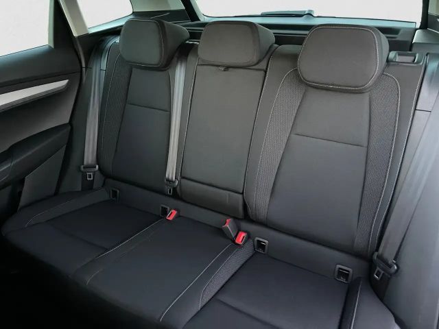 Skoda Karoq Selection