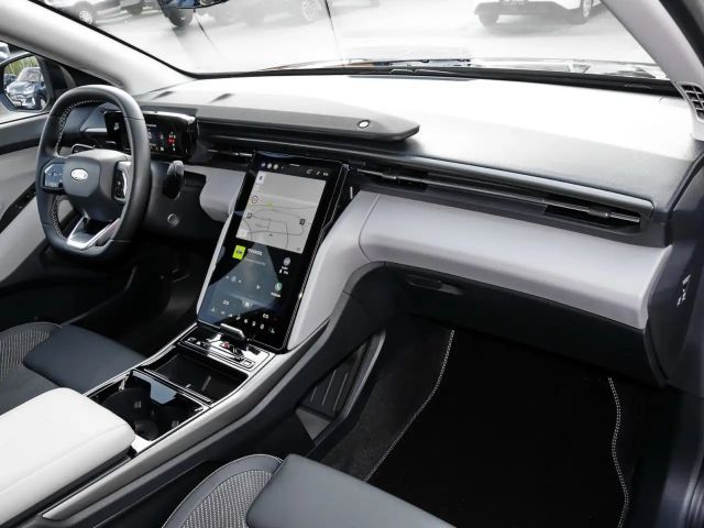 Ford Explorer Extended range