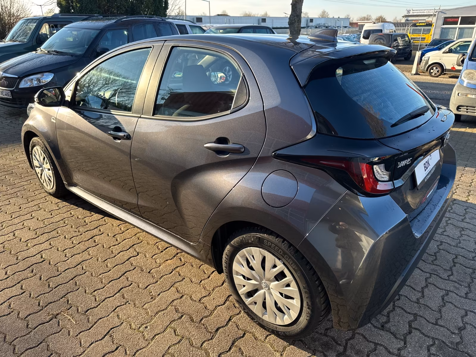 Toyota Yaris Business Hybride